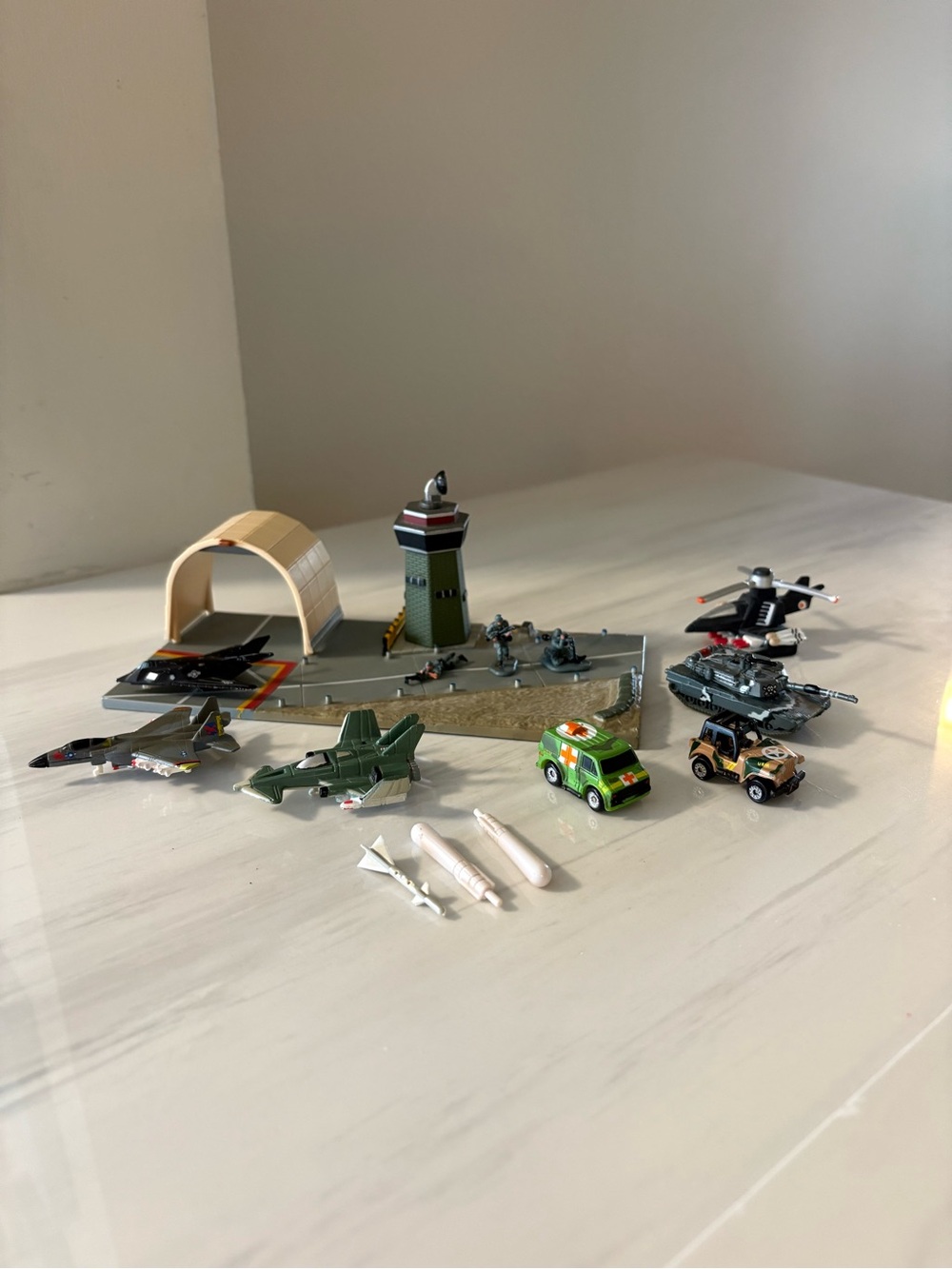 1992 Lewis Galoob Micro Machines Military Battle Zones Air Command 7002